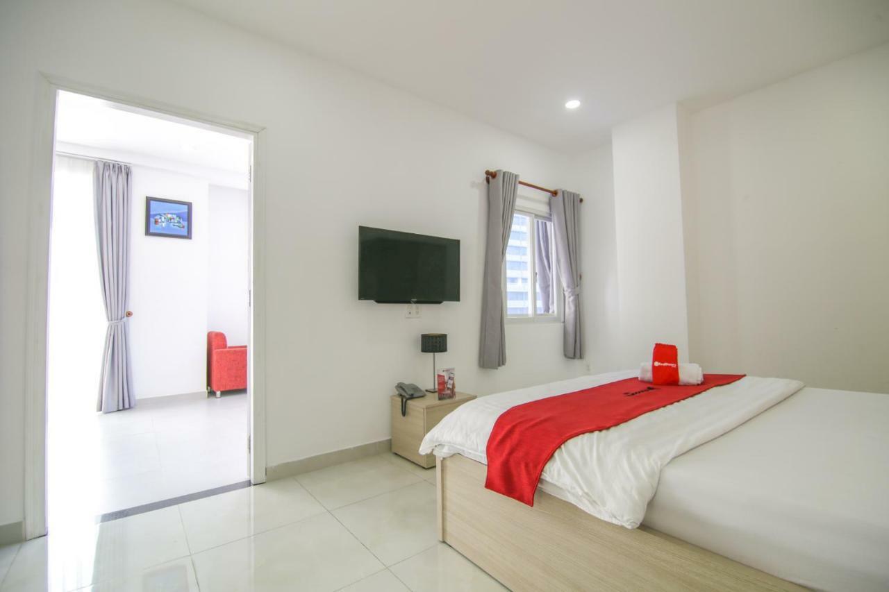 Reddoorz Near Quan Khu 7 Stadium Хошимин Екстериор снимка
