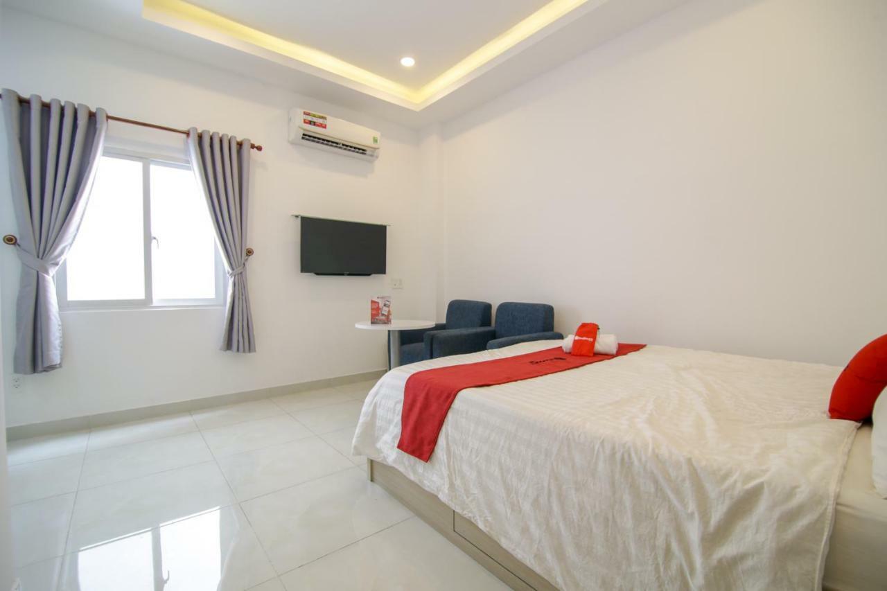 Reddoorz Near Quan Khu 7 Stadium Хошимин Екстериор снимка