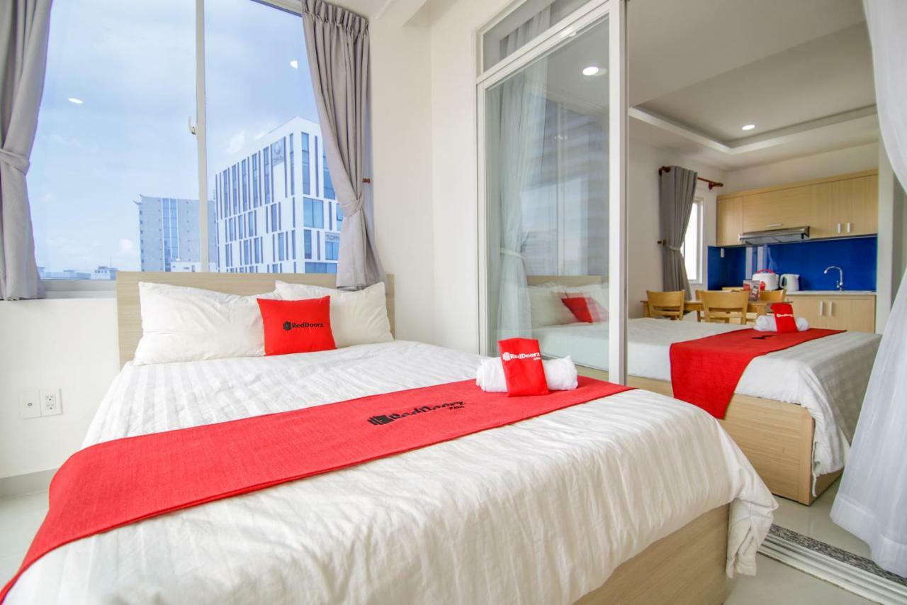 Reddoorz Near Quan Khu 7 Stadium Хошимин Екстериор снимка