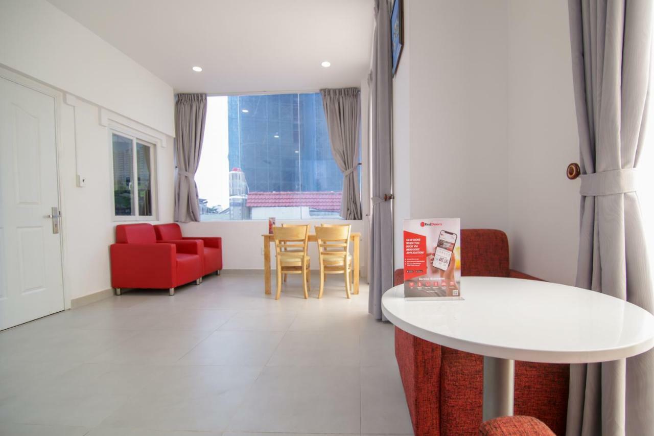 Reddoorz Near Quan Khu 7 Stadium Хошимин Екстериор снимка
